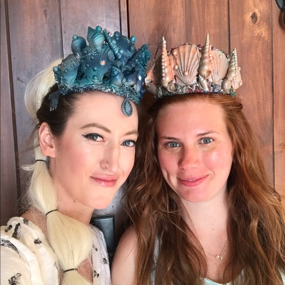 Blue Handmade Mermaid Crown 🧜🏻‍♀️ - Picture 4 of 8